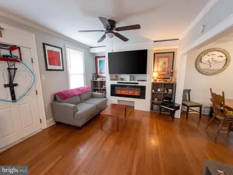 Living - 416 3rd St, Hanover, PA 17331 photo 3 of 3