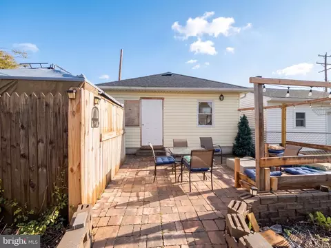 Exterior - 416 3rd St, Hanover, PA 17331 photo 3 of 9