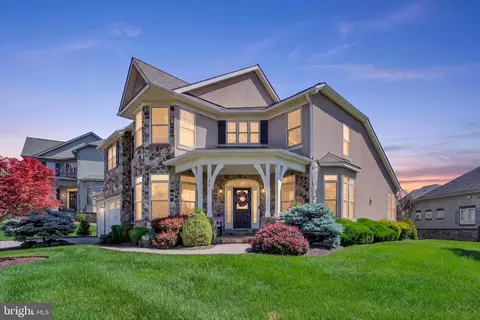 96 Garrison Falls Dr, Gettysburg, PA 17325