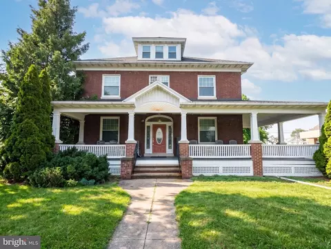 359 Main, Mcsherrystown, PA 17344