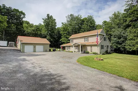 2355 Iron Springs Rd, Fairfield, PA 17320