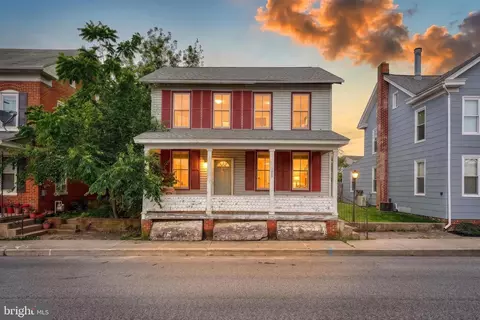 128 N 2nd St, Mcsherrystown, PA 17344