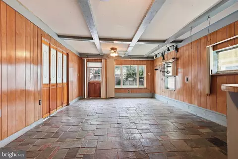 374 Maple Ave, Hanover, PA 17331 photo 7