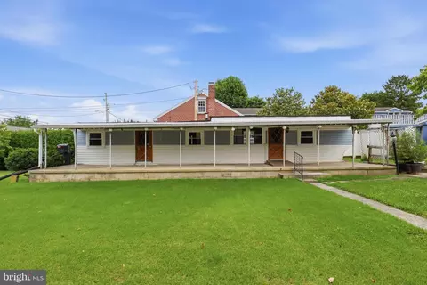 374 Maple Ave, Hanover, PA 17331 photo 16