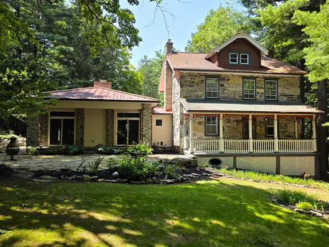 1178 Church Rd, Orrtanna, PA 17353