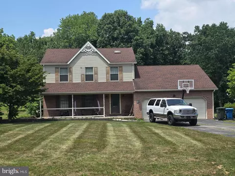 11 Longstreet Dr, East Berlin, PA 17316