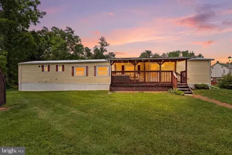 157 Linda Dr, New Oxford, PA 17350