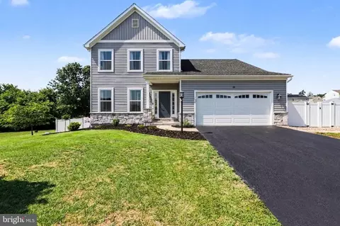 276 Jessica Dr, East Berlin, PA 17316