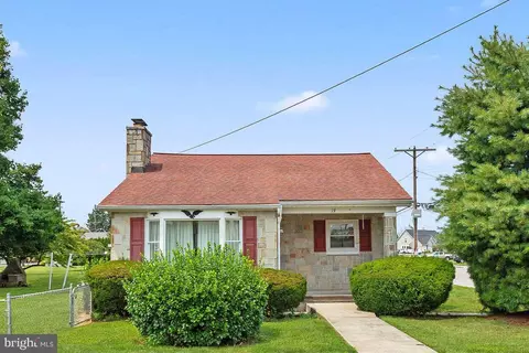 19 N Jefferson St, Hanover, PA 17331