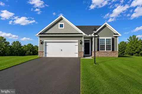 25 Tanager Ct #C14, Gettysburg, PA 17325