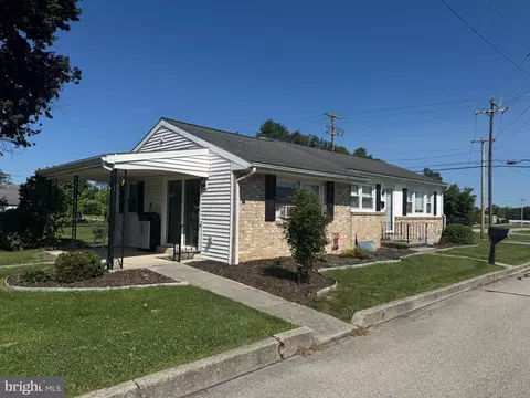 1000 W Elm Ave, Hanover, PA 17331