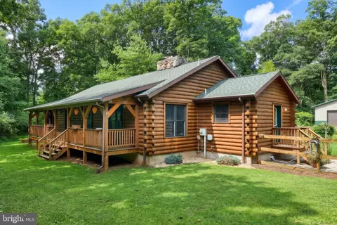 90 White Church Rd, York Springs, PA 17372