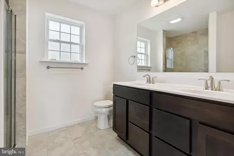 Entry Way - 35 Shawl Dr #LOT 77, Hanover, PA 17331 photo 4 of 5