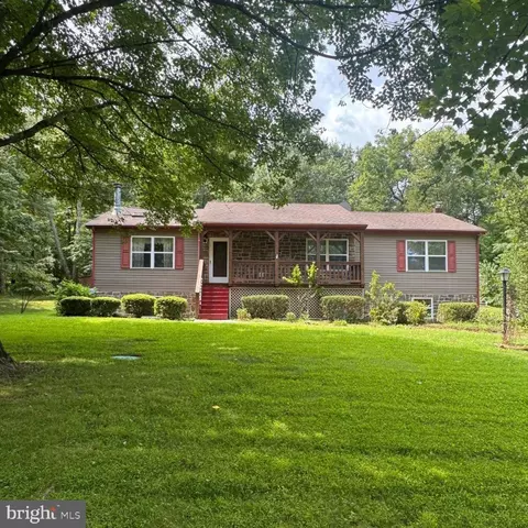 1465 Water St, Fairfield, PA 17320
