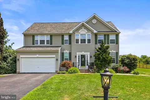 149 Springfield Dr, New Oxford, PA 17350