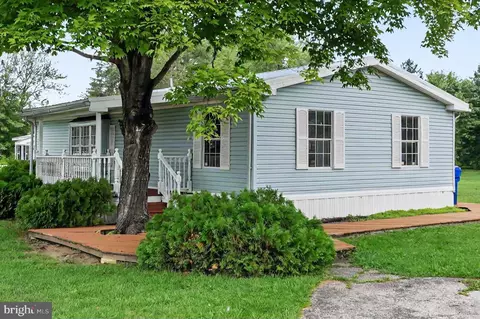 8 Heth St, Gettysburg, PA 17325