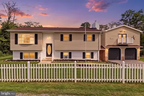 152 Poplar Rd, New Oxford, PA 17350