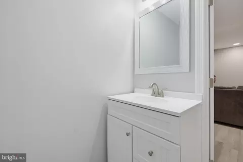 Entry Way - 176 Skyview Cir, Hanover, PA 17331 photo 3 of 3