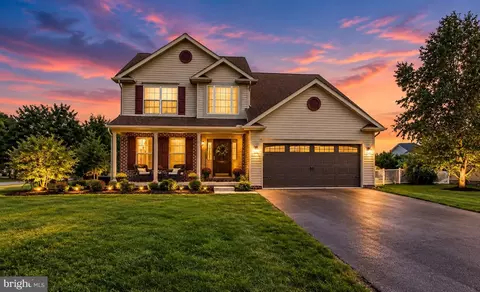 59 Blenheim St, Hanover, PA 17331
