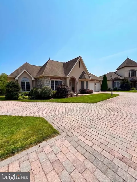 7 Laurel Hill Ct, Gettysburg, PA 17325