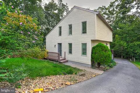 105 Curtis Dr, East Berlin, PA 17316