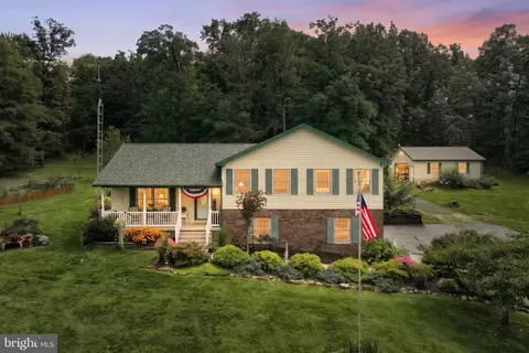 475 Green Springs Rd, Hanover, PA 17331