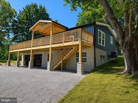 1175 Bollinger Rd, Littlestown, PA 17340