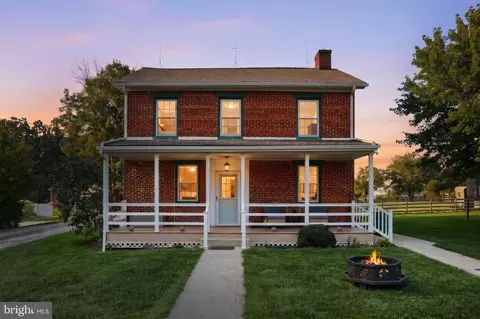 62 Narrow Dr, Hanover, PA 17331