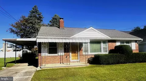 314 Lumber St, Littlestown, PA 17340