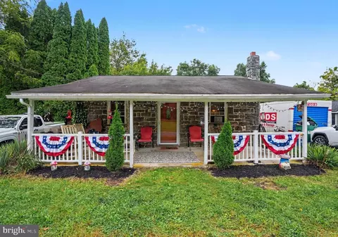 160 Clapsaddle Rd, Gettysburg, PA 17325