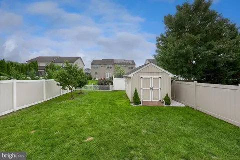 Exterior - 286 Maple Dr, Hanover, PA 17331 photo 2 of 4
