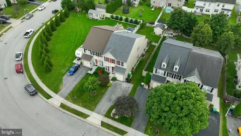 View/Area - 286 Maple Dr, Hanover, PA 17331 photo 4 of 4