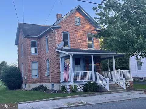 23 W Main St, Fairfield, PA 17320