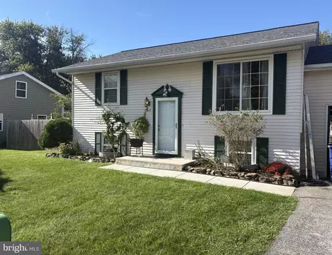 507 Lakeview Cir, Littlestown, PA 17340