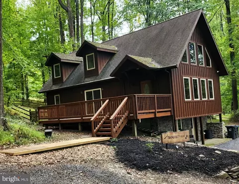3 Orchard View Ln, Aspers, PA 17304