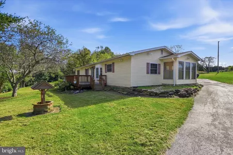 4580 Oxford Rd, York Springs, PA 17372