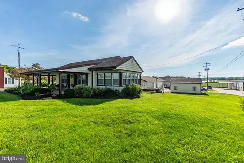 1880 1892 White Hall Rd, Littlestown, PA 17340