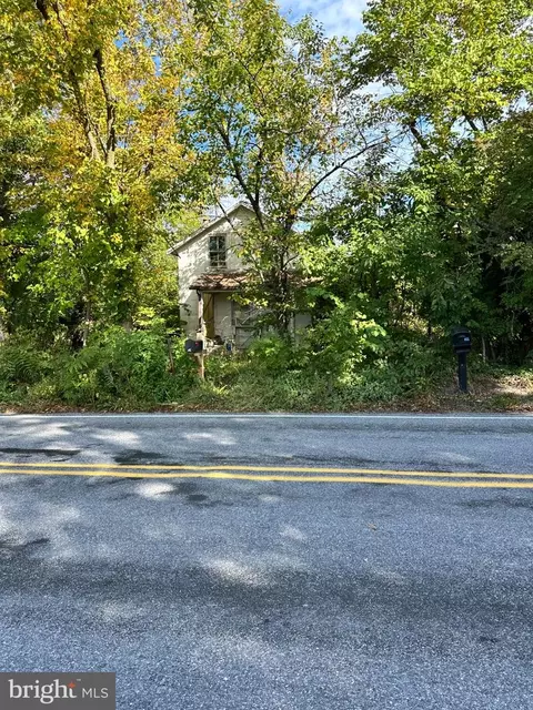 850 Georgetown Rd, Littlestown, PA 17340