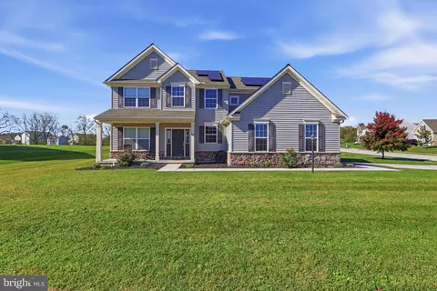 64 Holly Ct, East Berlin, PA 17316