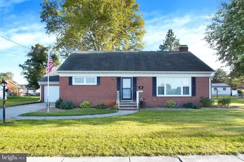 350 Fairview Ave, Mcsherrystown, PA 17344