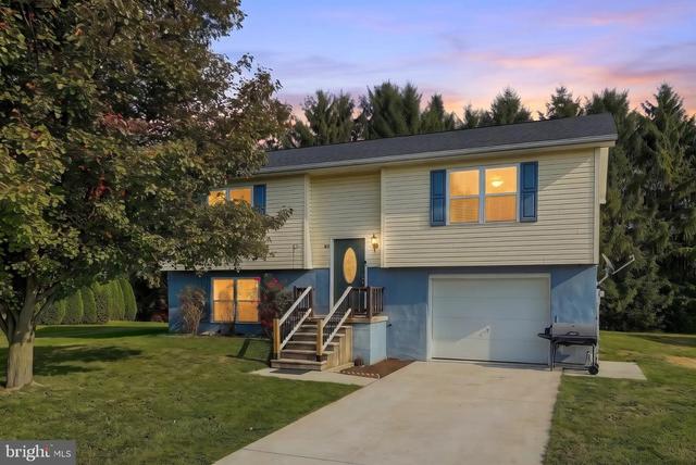 27 Glenwood Dr, Biglerville, PA 17307