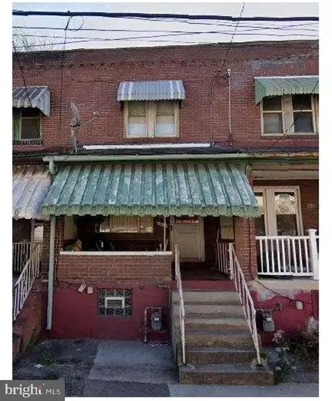 214 Fleet St, Braddock, PA 15104