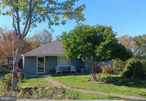 516 Oblock Ave, Plum, PA 15239