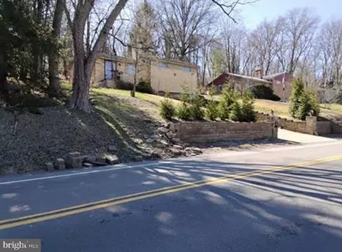 3301 Bethel Church Rd, Bethel Park, PA 15102