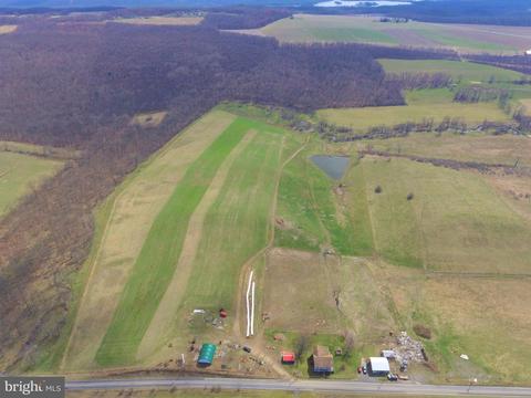 822 Hoover Rd, Schellsburg, PA 15559 photo 1