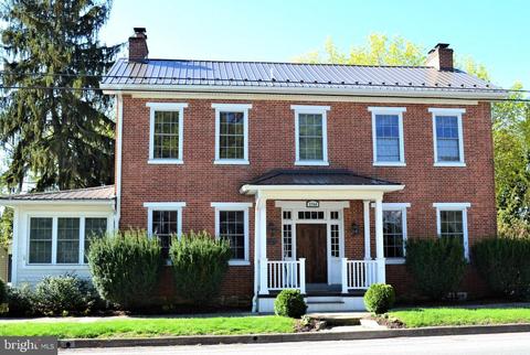 3744 Pitt St, Schellsburg, PA 15559 photo 1