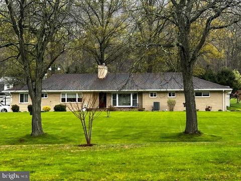 118 Simmons St, Everett, PA 15537 photo 1
