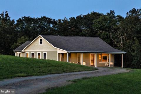 746 Akers Rd, Clearville, PA 15535