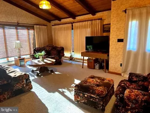 8618 Black Valley Rd, Everett, PA 15537 photo 4