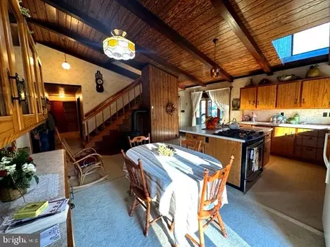8618 Black Valley Rd, Everett, PA 15537 photo 9
